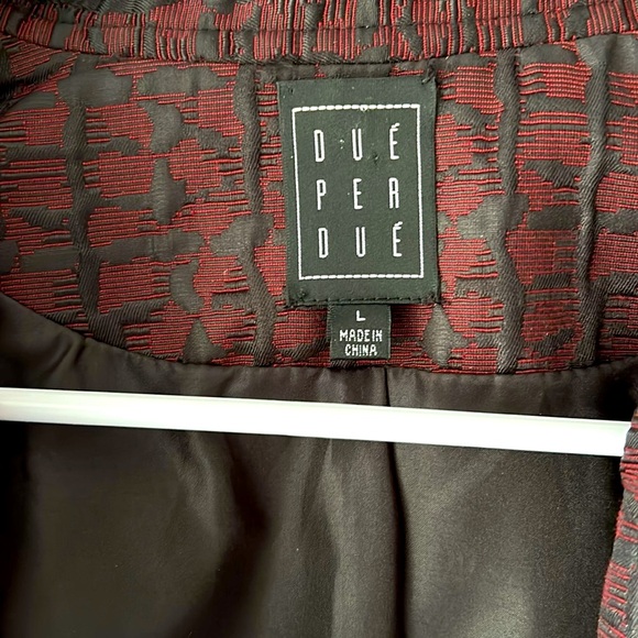 Due Per Due women’s black and deep maroon jacket size L - Picture 3 of 5